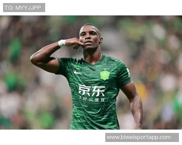 国安重返训练场外援斯帕吉奇归队备战新赛季